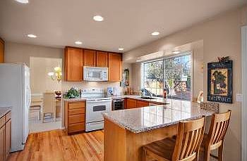4th image of 4739 193rd Ave SE