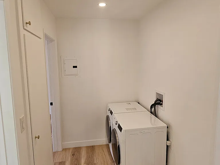 4434 Lowell Ave #1 — Photo 18