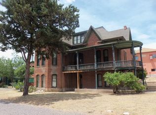 315 N Pinos Altos St, Silver City, NM 88061