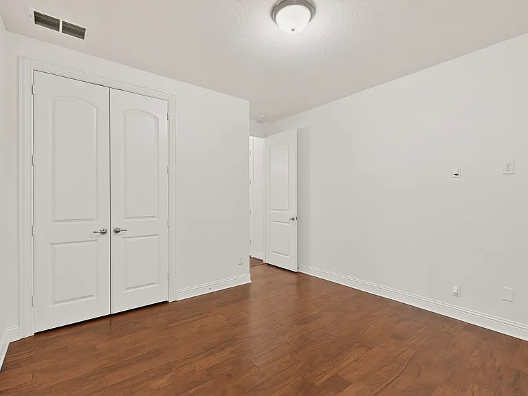 6819 Saint Francis Ct — Photo 20