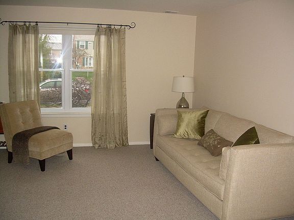 FRONT LIVING ROOM