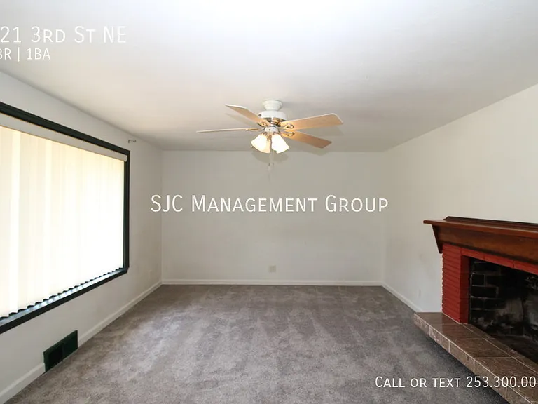 421 3rd St NE — Photo 3