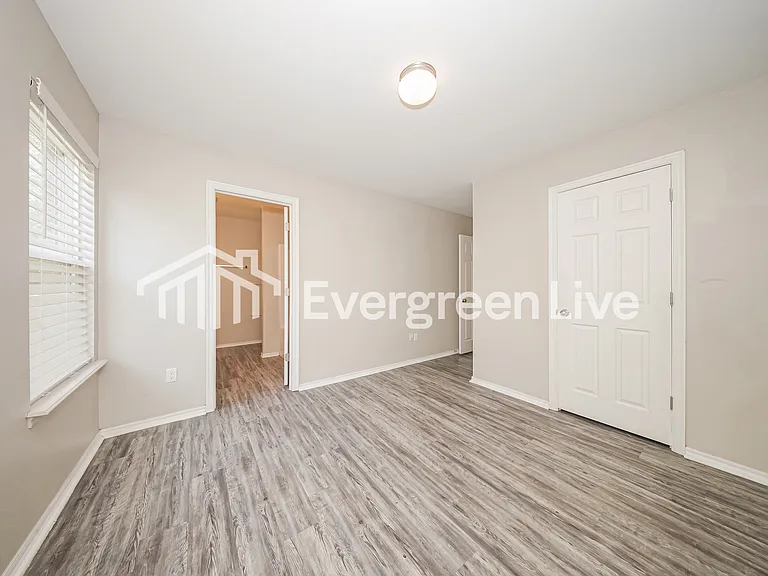 1850 Bliss Cir — Photo 10