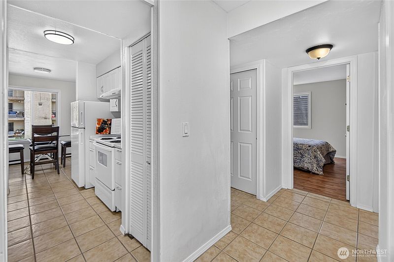 3rd image of 14510 124TH Avenue NE #C28