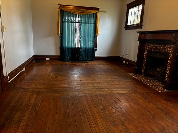 3rd image of 229 Washington Ave N #1