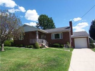 2532 Richdale Dr, New Kensington, PA