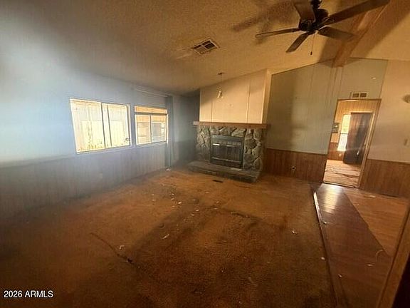 3rd image of 156 N HAWES Road