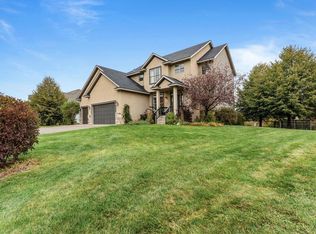 14462 Grand Oaks Dr, Baxter, MN 56425