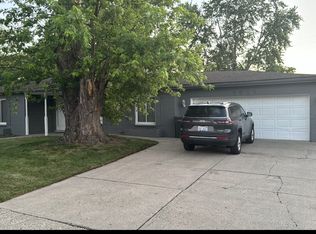 2055 Highview St, Dearborn, MI 48128