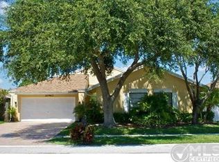 20962 Rustlewood Ave, Boca Raton, FL 33428