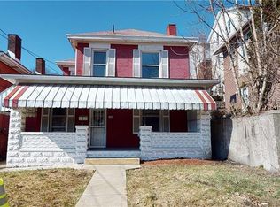 104 Fulton Pl, Mt Oliver, PA 15210