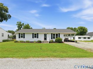 161 Cedar Dr, Dunnsville, VA 22454