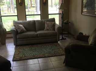 902 N Richardson Place Dr, Bryant, AR 72022