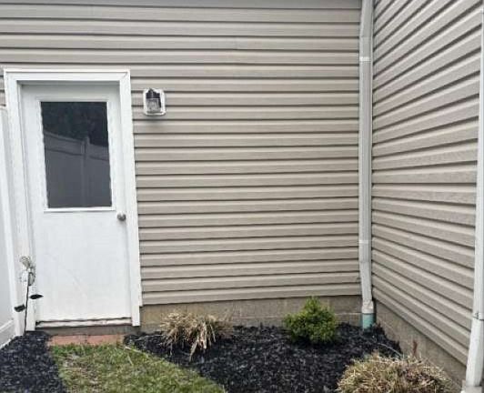 3rd image of 7400 N Chestnut Commons Dr