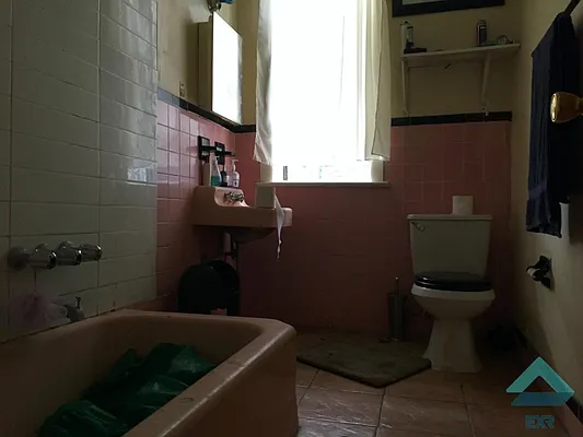 Rented by EXR | media 30