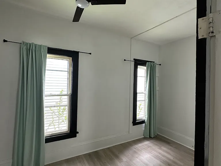 1825 Clover Ave #2 — Photo 7
