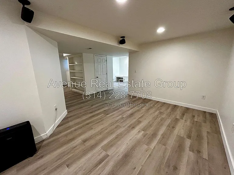 203 Hawksbury Pl — Photo 11