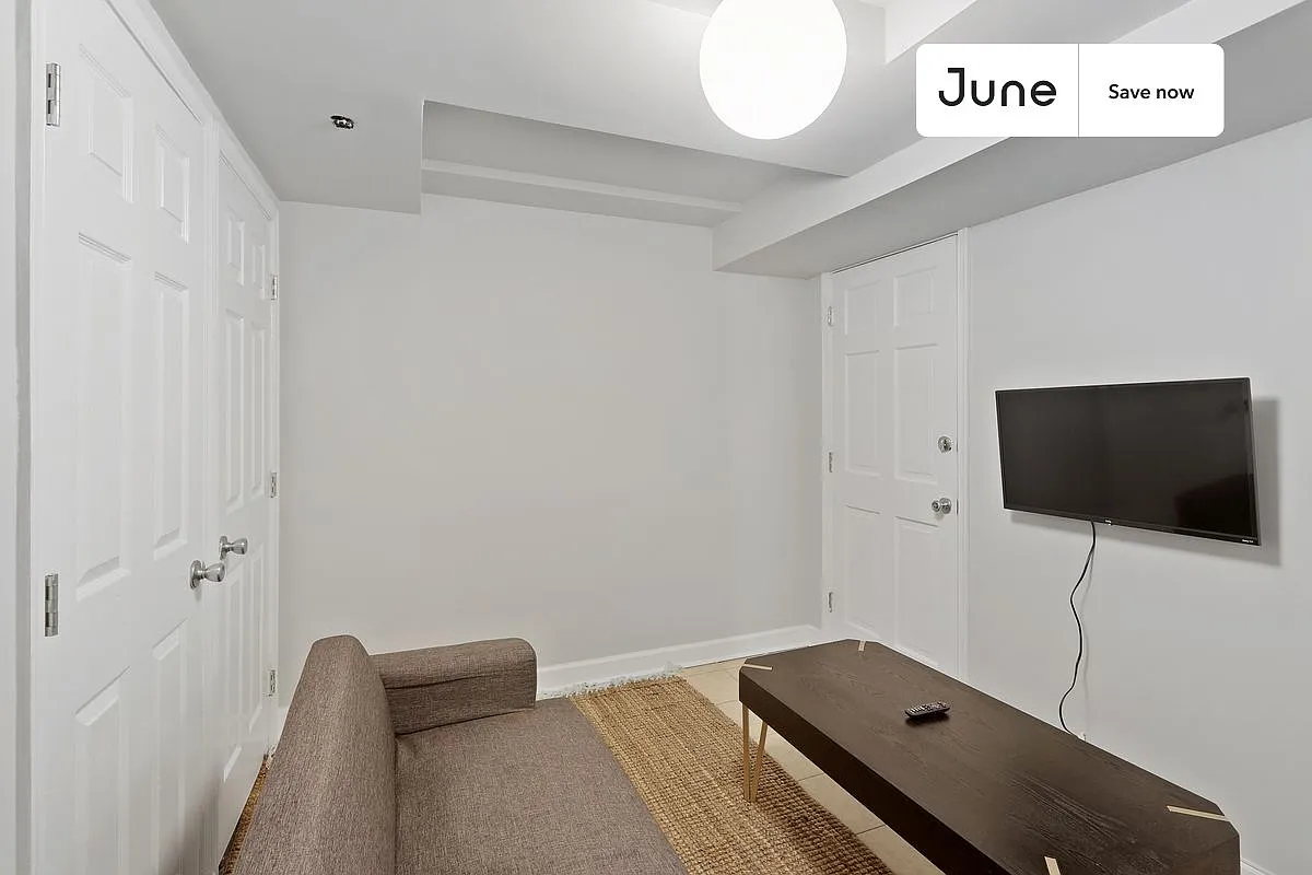 2 bedroom in Brookland on a flexible lease #865 — Photo 2