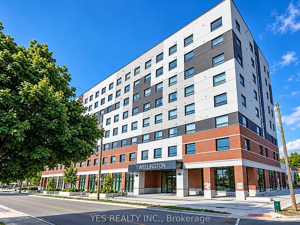1 Wellington St #405