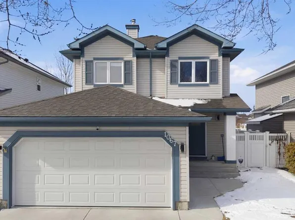 1067 E Coventry Dr NE, Calgary, AB T3K 4R8
