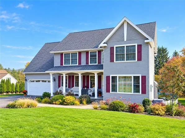 1178 Hillside Dr, Cortland, NY 13045