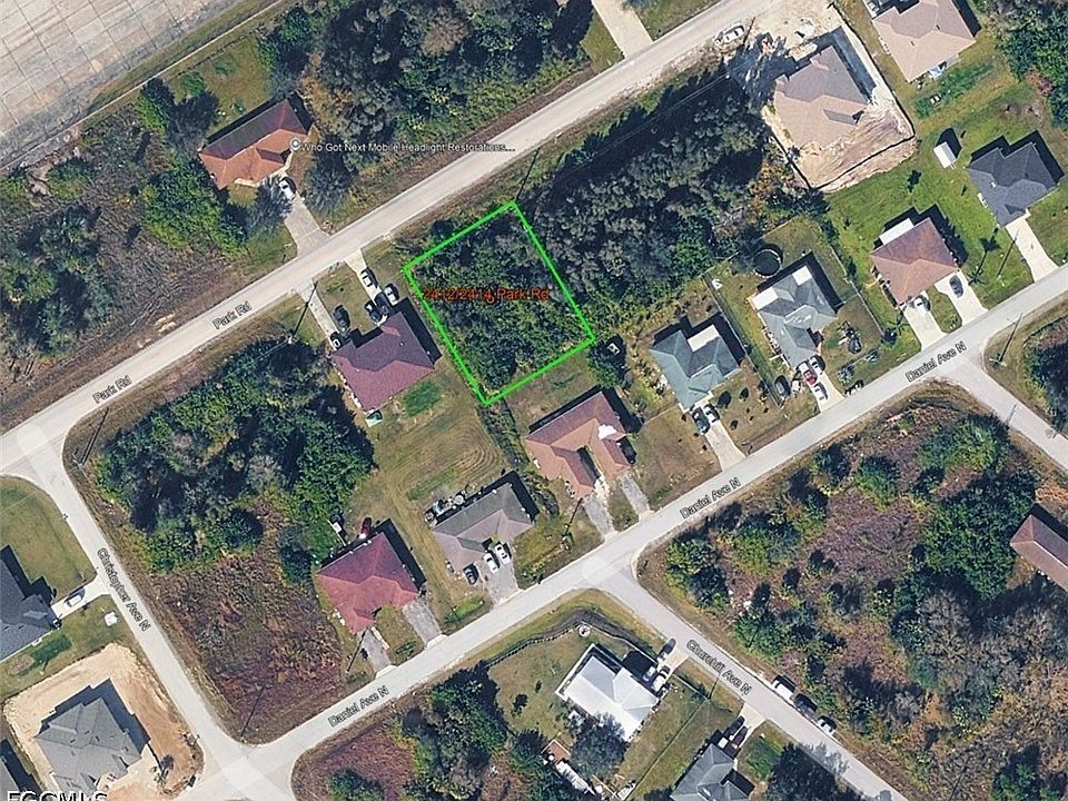 2nd image of 2414 Park Rd