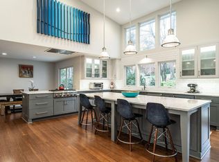 104 Dundee Ct, Cary, NC 27511