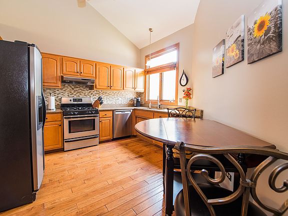 4th image of 17244 Lakebrook Dr