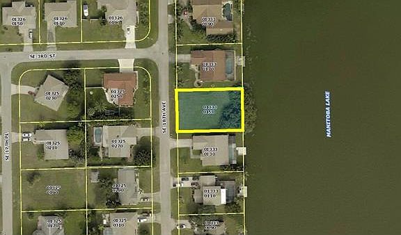 5th image of 305 SE 18th Ave