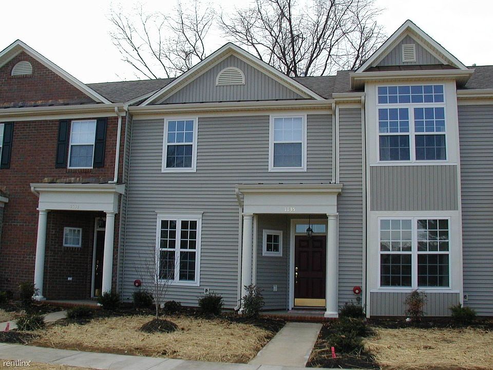 1st image of 1135 Somer Chase Ct