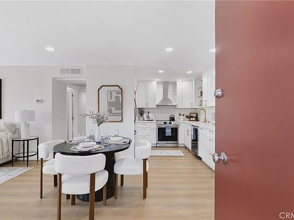 5th image of 970 Palm Ave APT 200