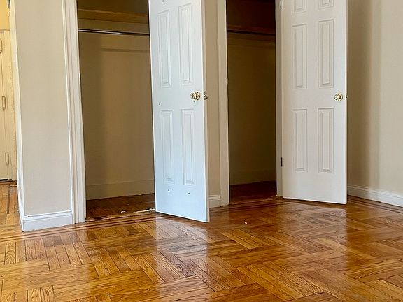 4th image of 535 Parkside Ave #6A