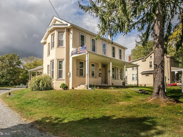 1214 N Gravel Pike, Perkiomenville, PA 18074