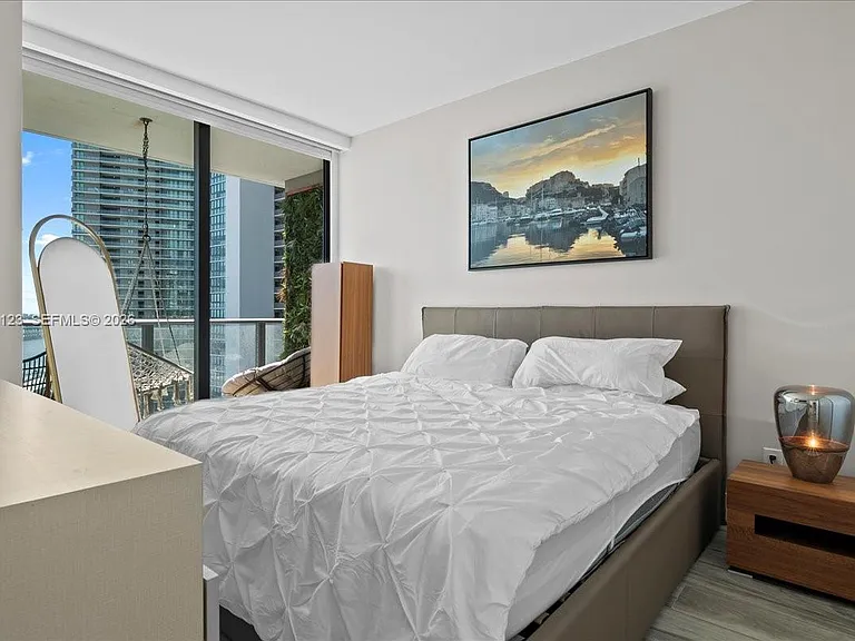 501 NE 31st St #1201 — Photo 14