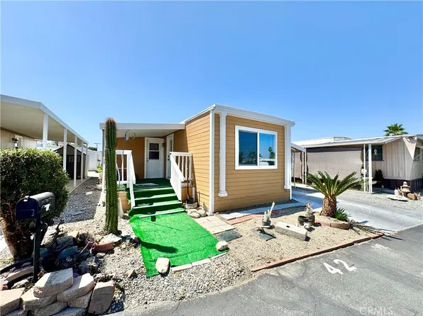 999 S Santa Fe Ave Space 42, San Jacinto, CA 92583