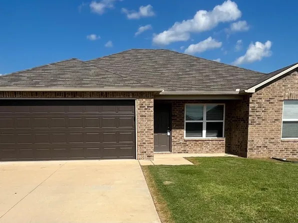 3816 Keeneland Dr, Jonesboro, AR 72404