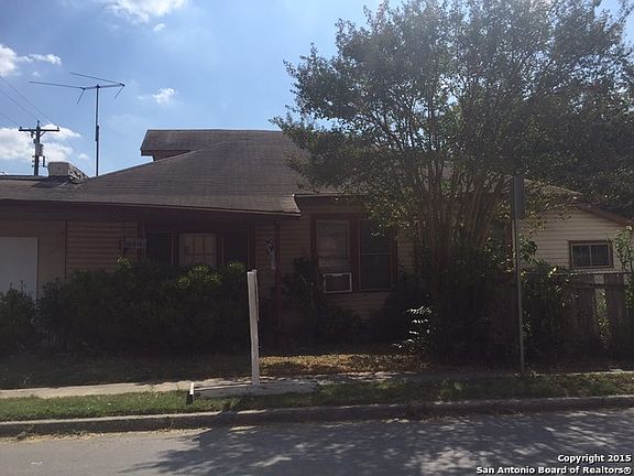 2nd image of 1001 S Hackberry St