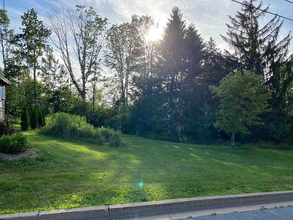 1st image of 68 Kent Ave Lot 37
