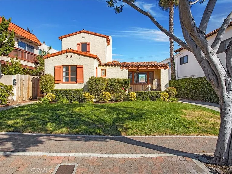 251 Avenida Del Mar #A — Photo 14