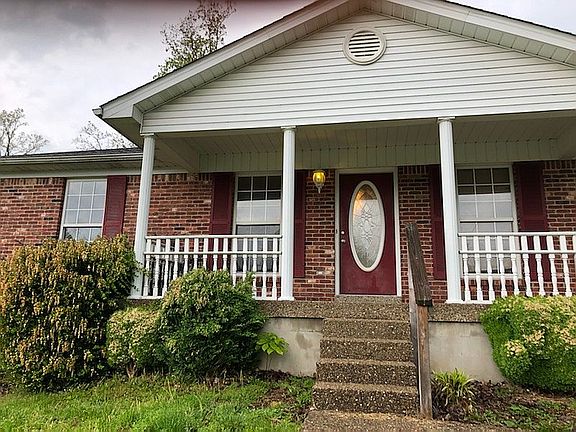 2nd image of 549 River Oaks Dr