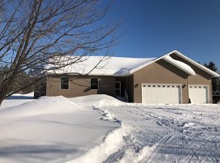105 Morgan Meadows Rd, Marquette, MI 49855