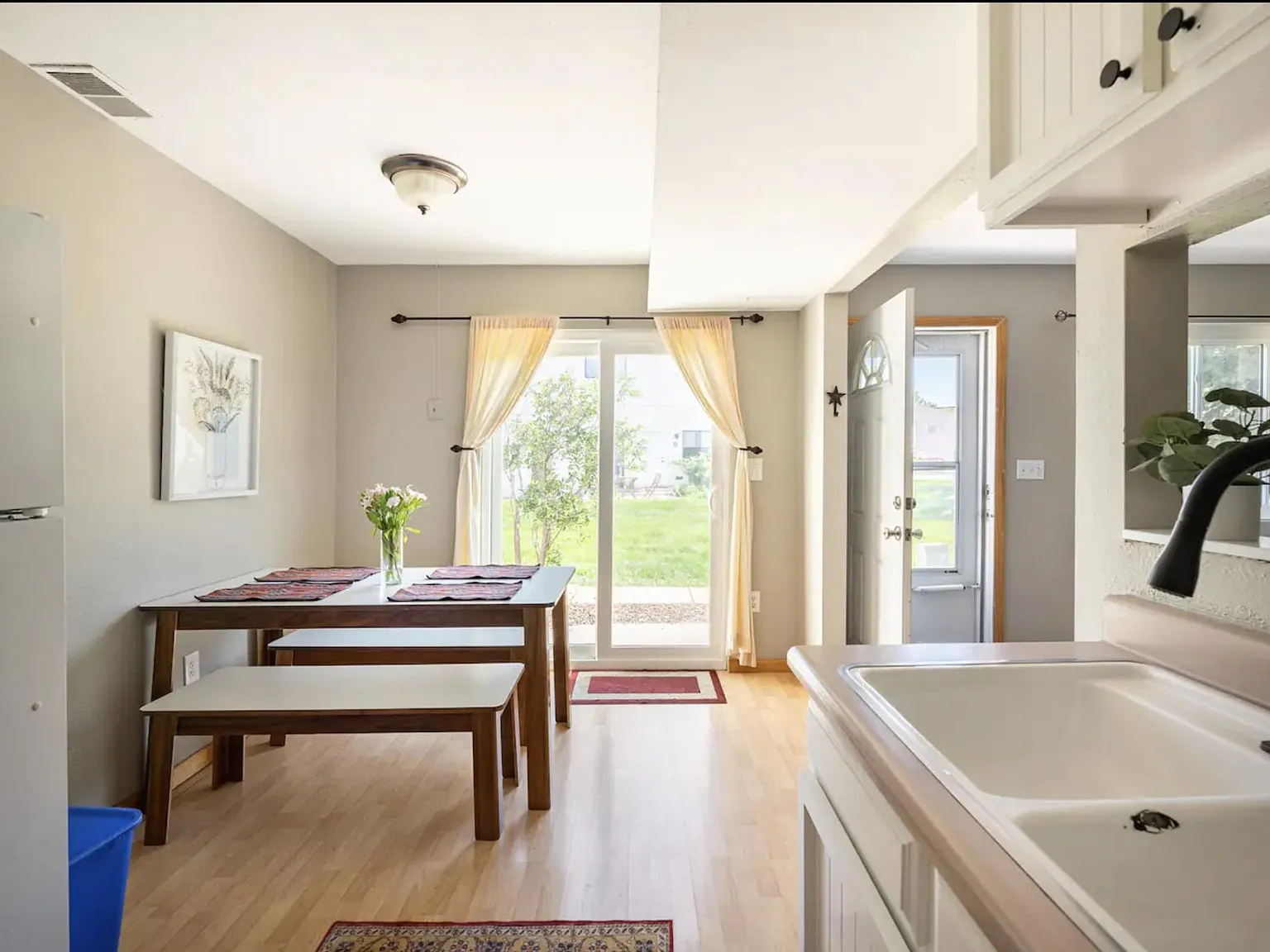 3750 Iris Ave — Photo 3