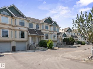 11717 9b Ave NW #15, Edmonton, AB T6J7B7