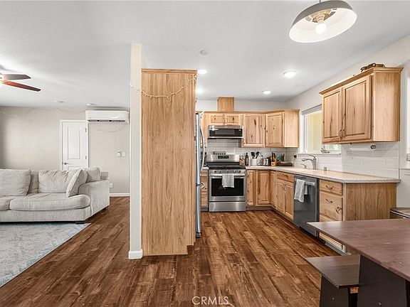 3rd image of 5771 Jubilee Ln