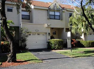 21175 Mainsail Cir APT E14, Miami, FL 33180