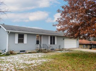 1710 Oswego St NW, Grand Rapids, MI 49504