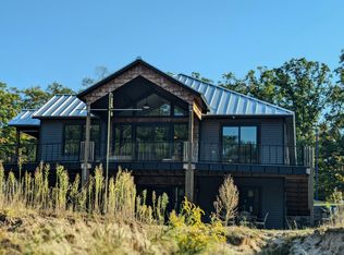 1795 E 108th St, Grant, MI 49327