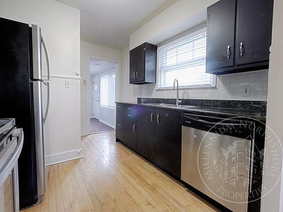 4th image of 9226 National Ave