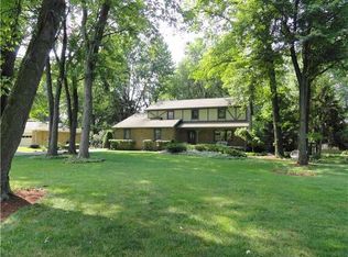 581 Fairway Blvd, Columbus, OH 43213