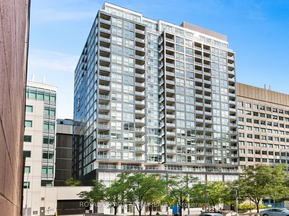 199 Slater St #2103, Ottawa, ON K1P 0C8